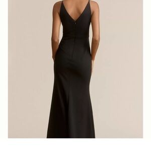 BHLDN / Anthropologie green formal crepe long vneck.